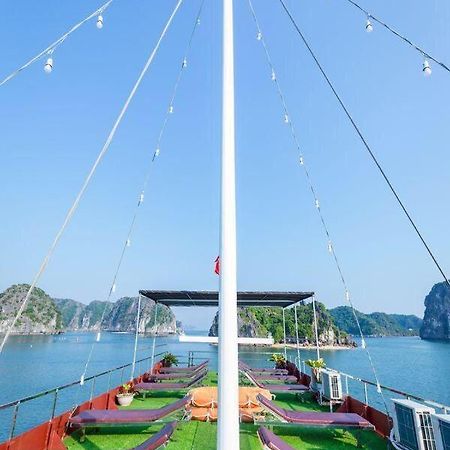 Hotel Cat Ba Bay Cruises Dong Khe Sau Esterno foto