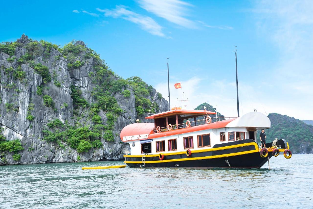 Hotel Cat Ba Bay Cruises Dong Khe Sau Esterno foto