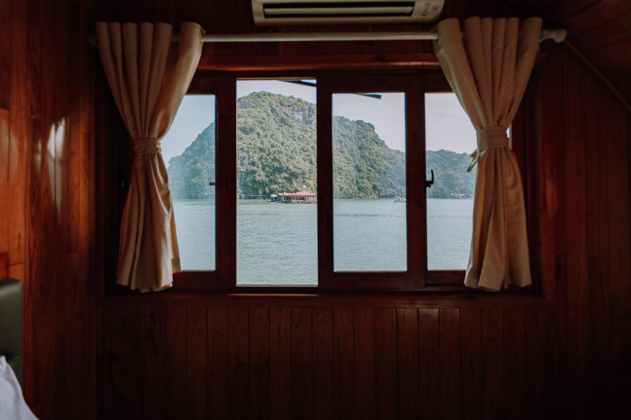 Hotel Cat Ba Bay Cruises Dong Khe Sau Esterno foto