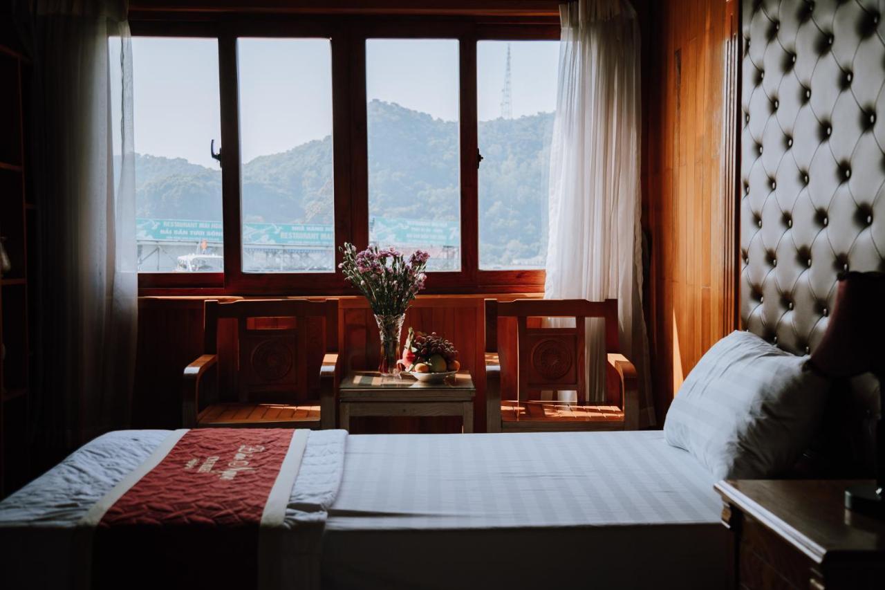 Hotel Cat Ba Bay Cruises Dong Khe Sau Esterno foto