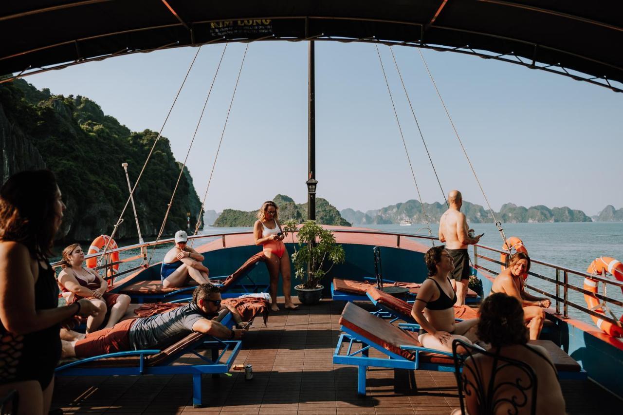 Hotel Cat Ba Bay Cruises Dong Khe Sau Esterno foto