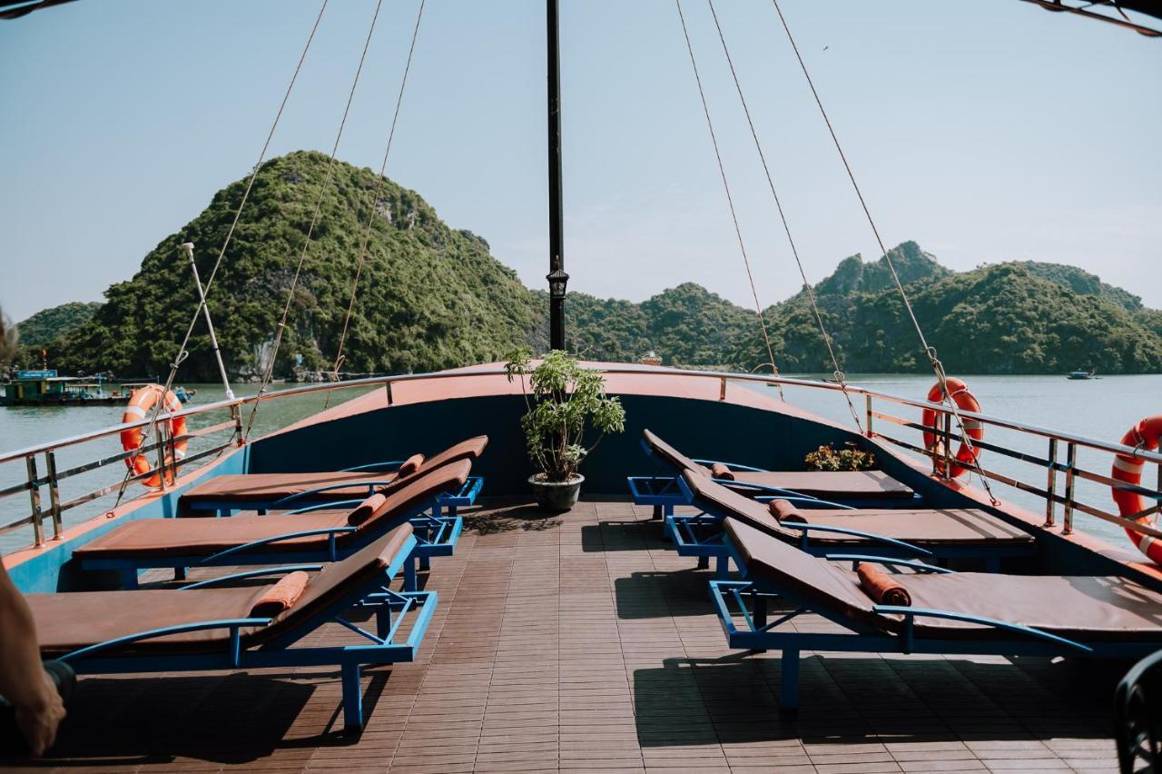 Hotel Cat Ba Bay Cruises Dong Khe Sau Esterno foto
